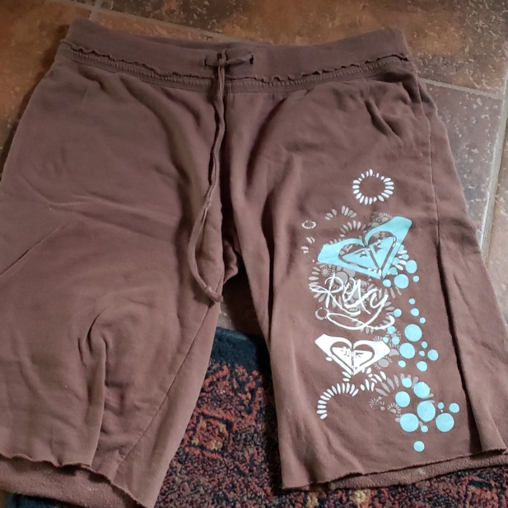 Roxy sweat cargo style beach shorts..